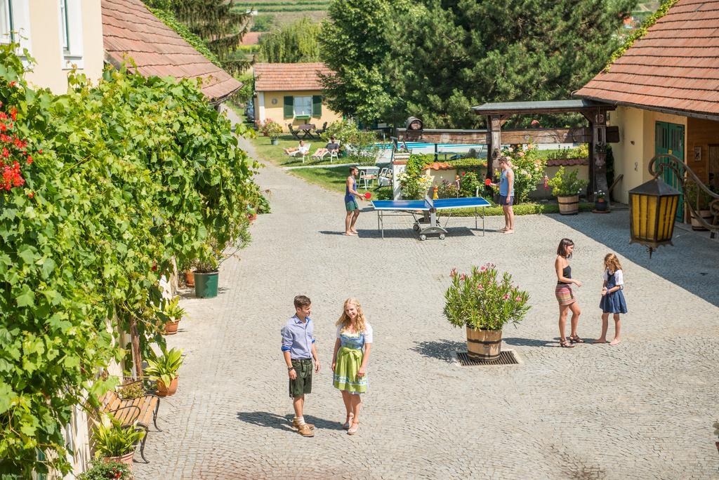 Winzerhof Familie Bogner Lejlighed Rohrendorf bei Krems Eksteriør billede